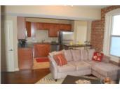 200 E 43rd St 200 E 43rd St