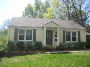 17 W Pocahontas Lane