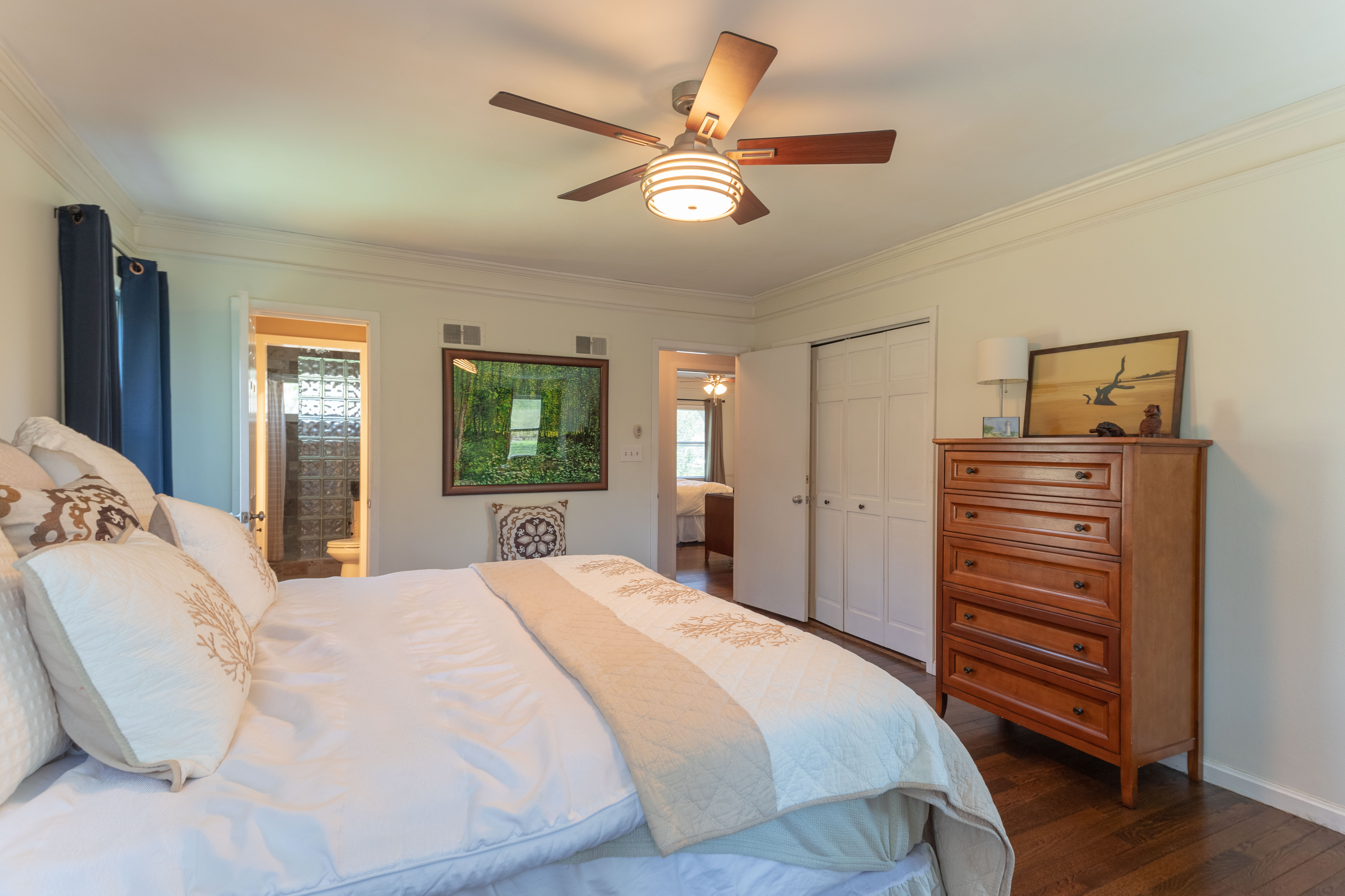 jeremy master bedroom