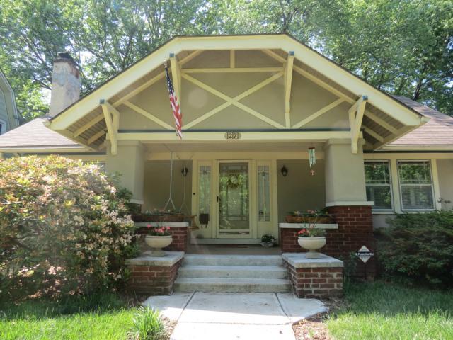 Armour Hills front porch